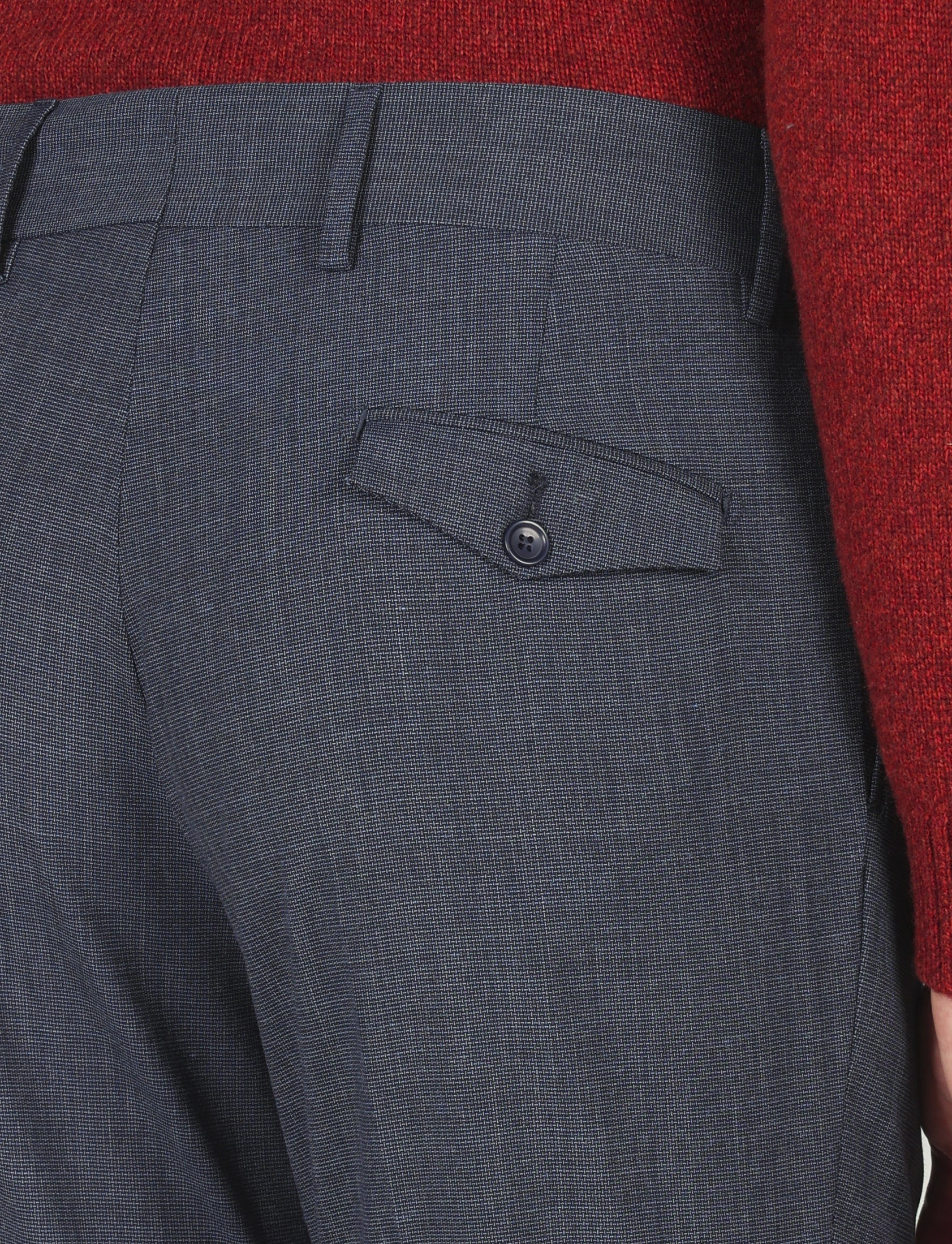 Pantalone tinta unita con pinces in lana - Image 10