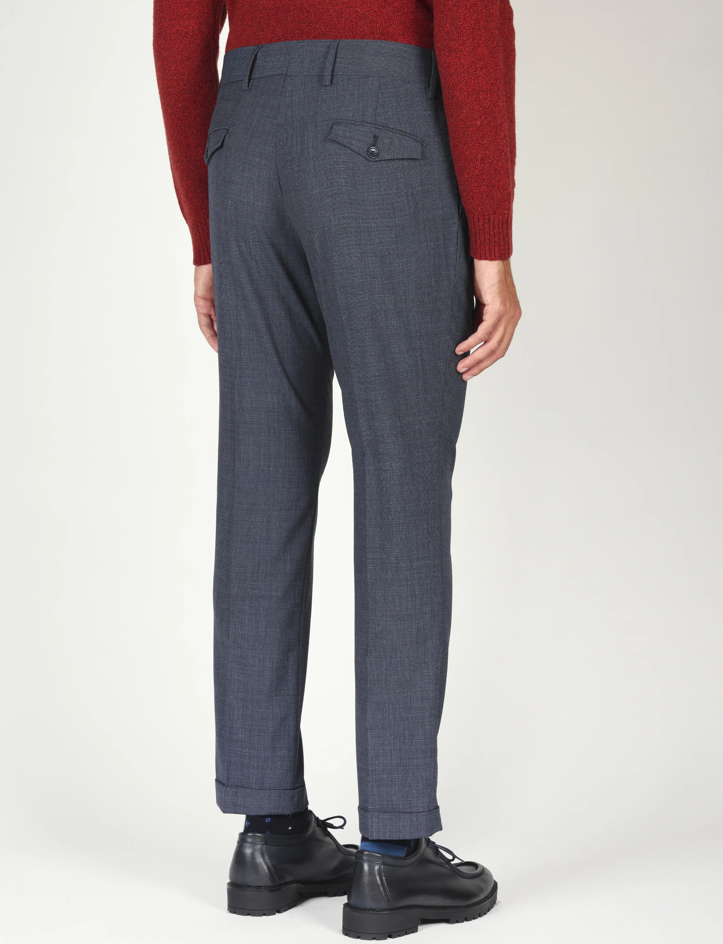 Pantalone tinta unita con pinces in lana - Image 9