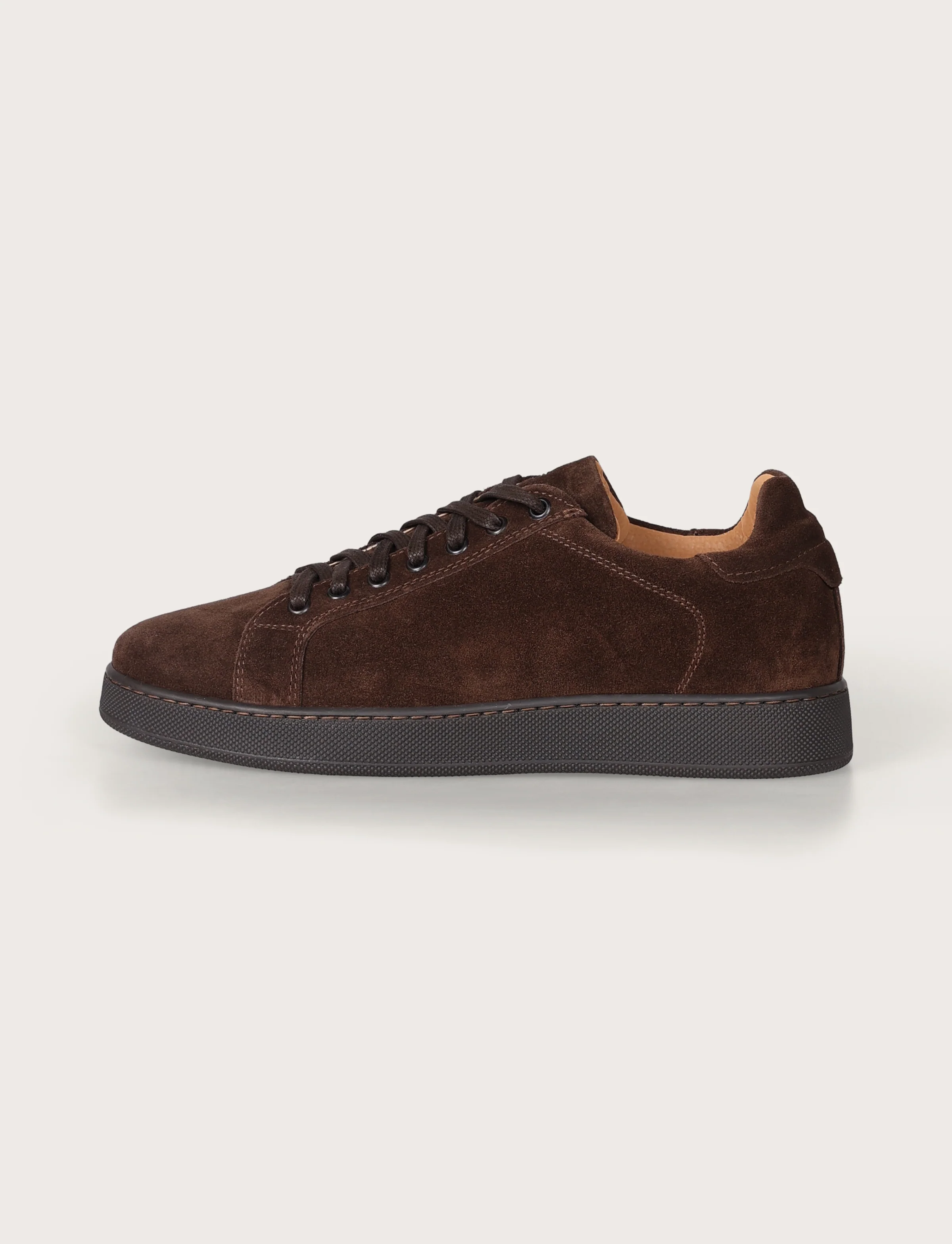 Sneakers in camoscio con suola in gomma - Image 9